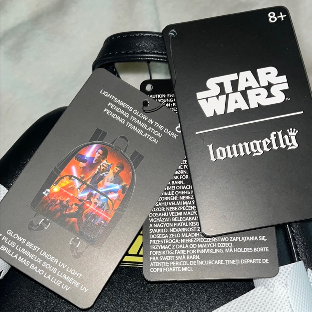 NWT Loungefly Star Wars Glow in the Dark Mini Backpack - Picture 6 of 6